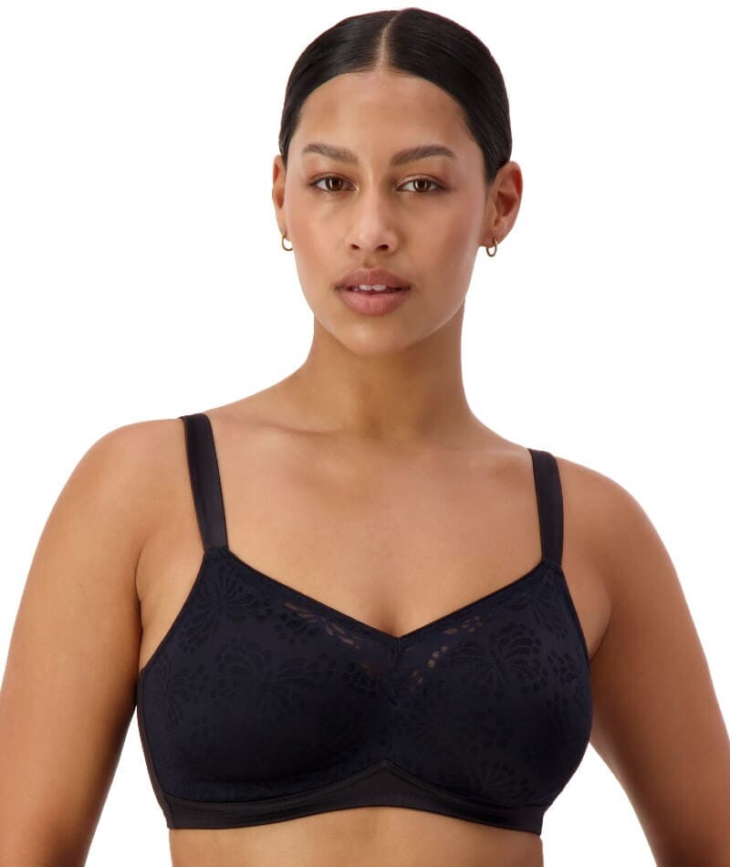 Buy Triumph Single Layered Non Wired Full Coverage Minimiser Bra - Black at  Rs.1499 online
