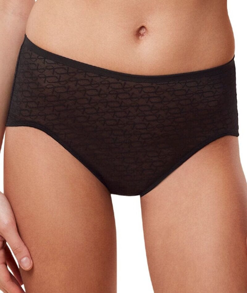 Triumph Signature Sheer Maxi Brief - Black Knickers 