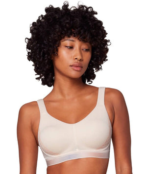 Triumph Triaction Cardio Flow Wire-free Sports Bra - Fresh Powder Bras 