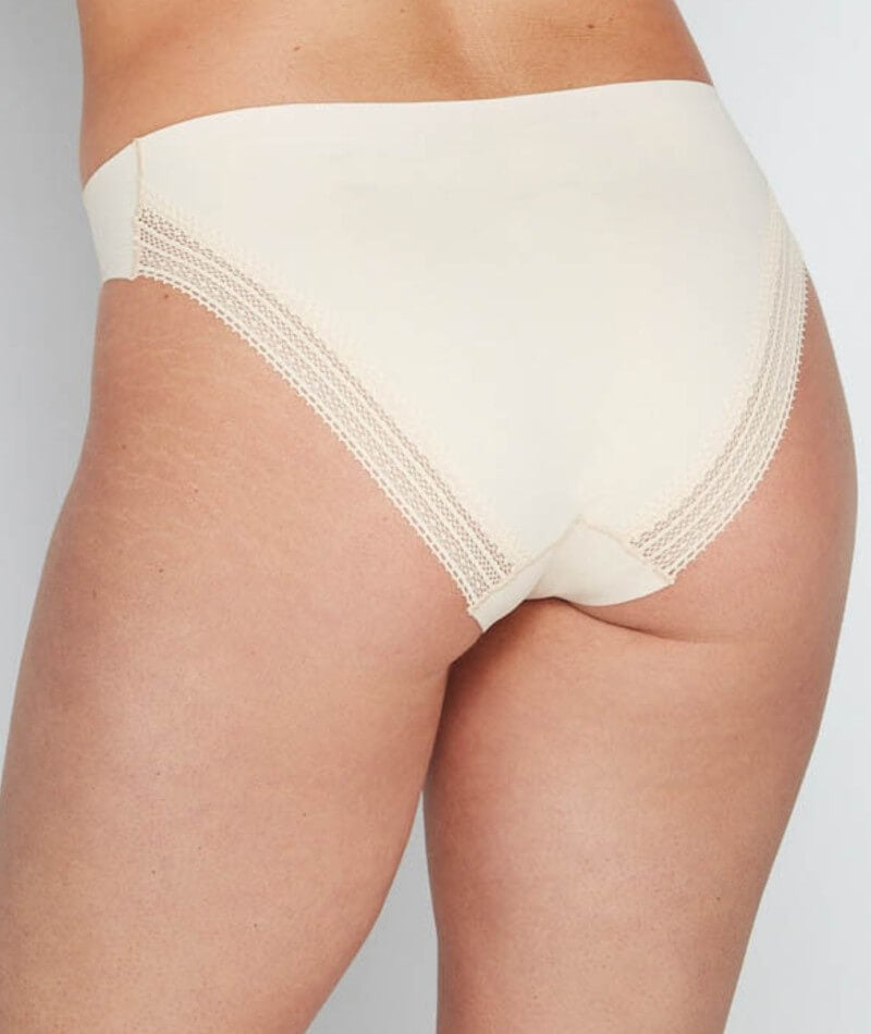 Bendon Comfit Collection High Cut Brief - Novelle Peach Knickers 