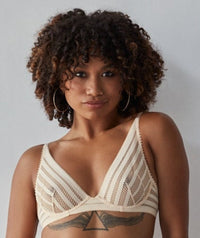 Bendon Me Morning Lola Underwire Bra - Scallop Shell Bras 