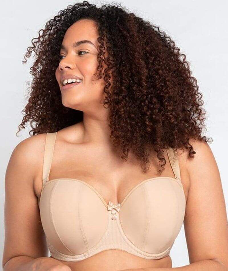 Wholesale bra market - Offering Lingerie For The Curvy Lady 