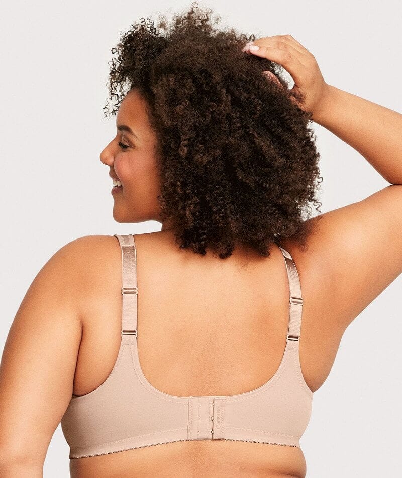 The MagicLift Minimizer Bra reduces bust appearance by one cup