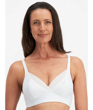 Playtex Ultralight Elegance Non-Contour Wire-free Bra - White Bras 