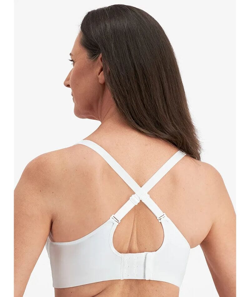 https://www.curvy.com.au/cdn/shop/products/playtex-ultralight-elegance-non-contour-wirefree-bra-white-4_2048x.jpg?v=1677240918