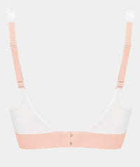 Triumph Triaction Extreme Lite Sports Bra - White Bras 